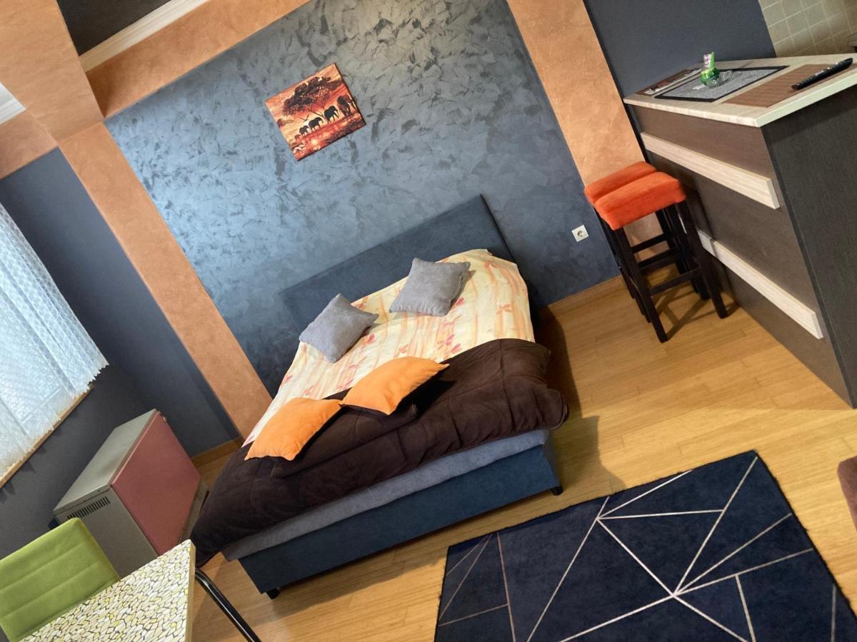 Apartman Aischa โนวาวาโรช ภายนอก รูปภาพ