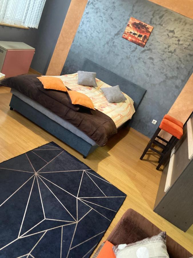 Apartman Aischa โนวาวาโรช ภายนอก รูปภาพ